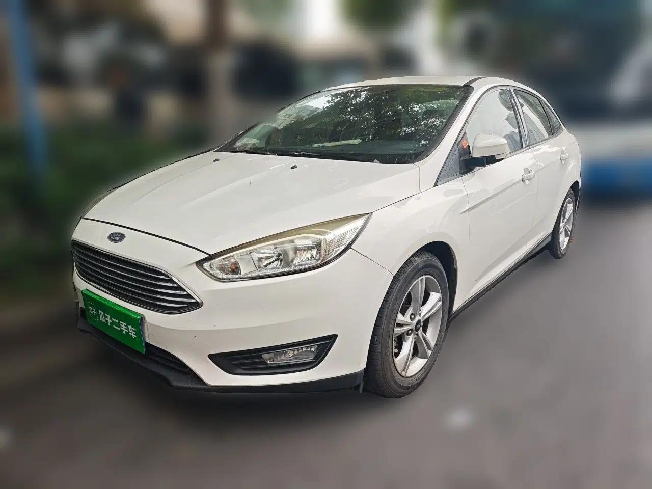 Ford Focus 2017 Sedan 1.6L Manual Comfort Plus SmartDrive Edition — миниатюра 1