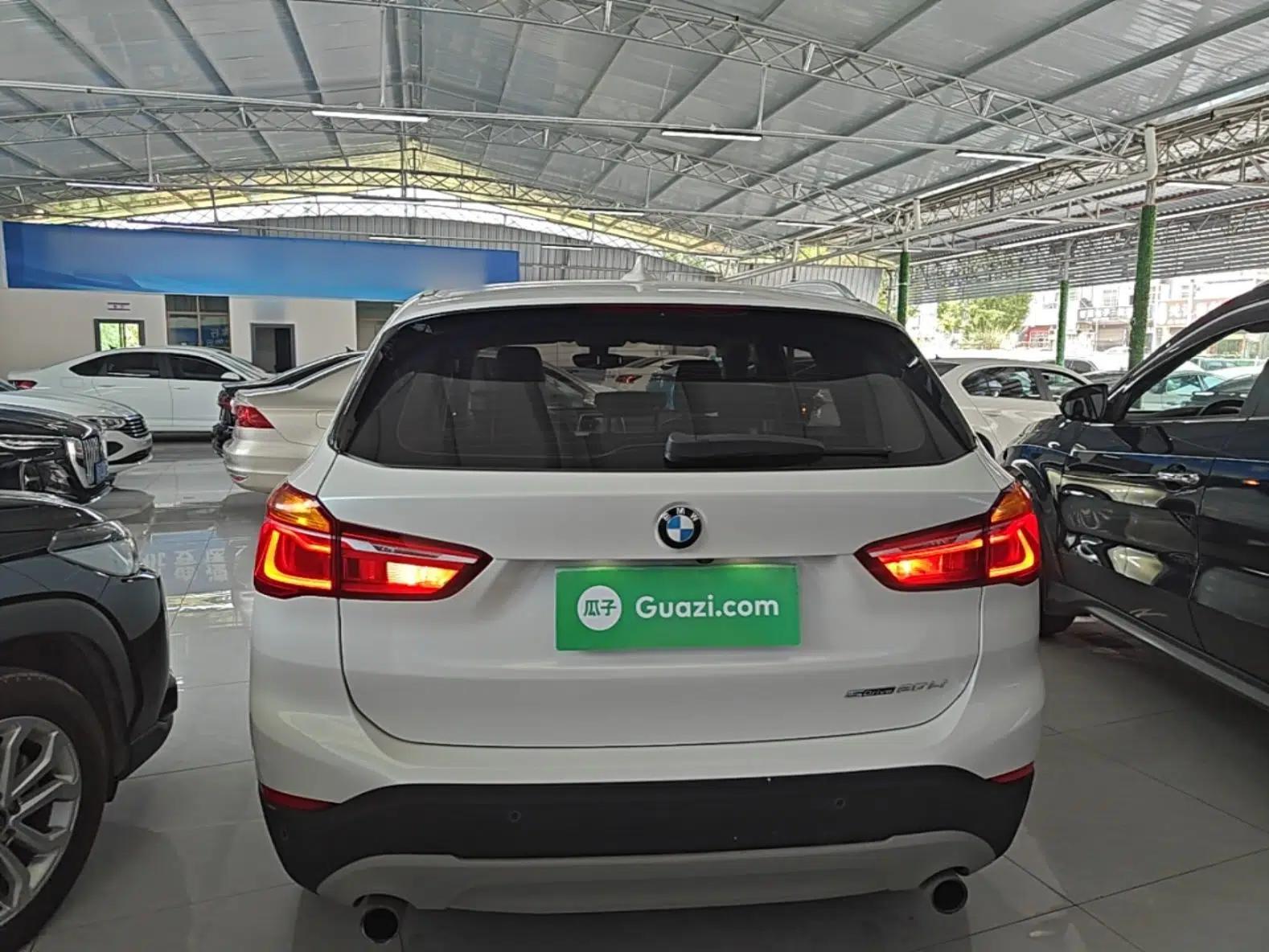 BMW X1 2019 sDrive20Li Leading Model — миниатюра 5