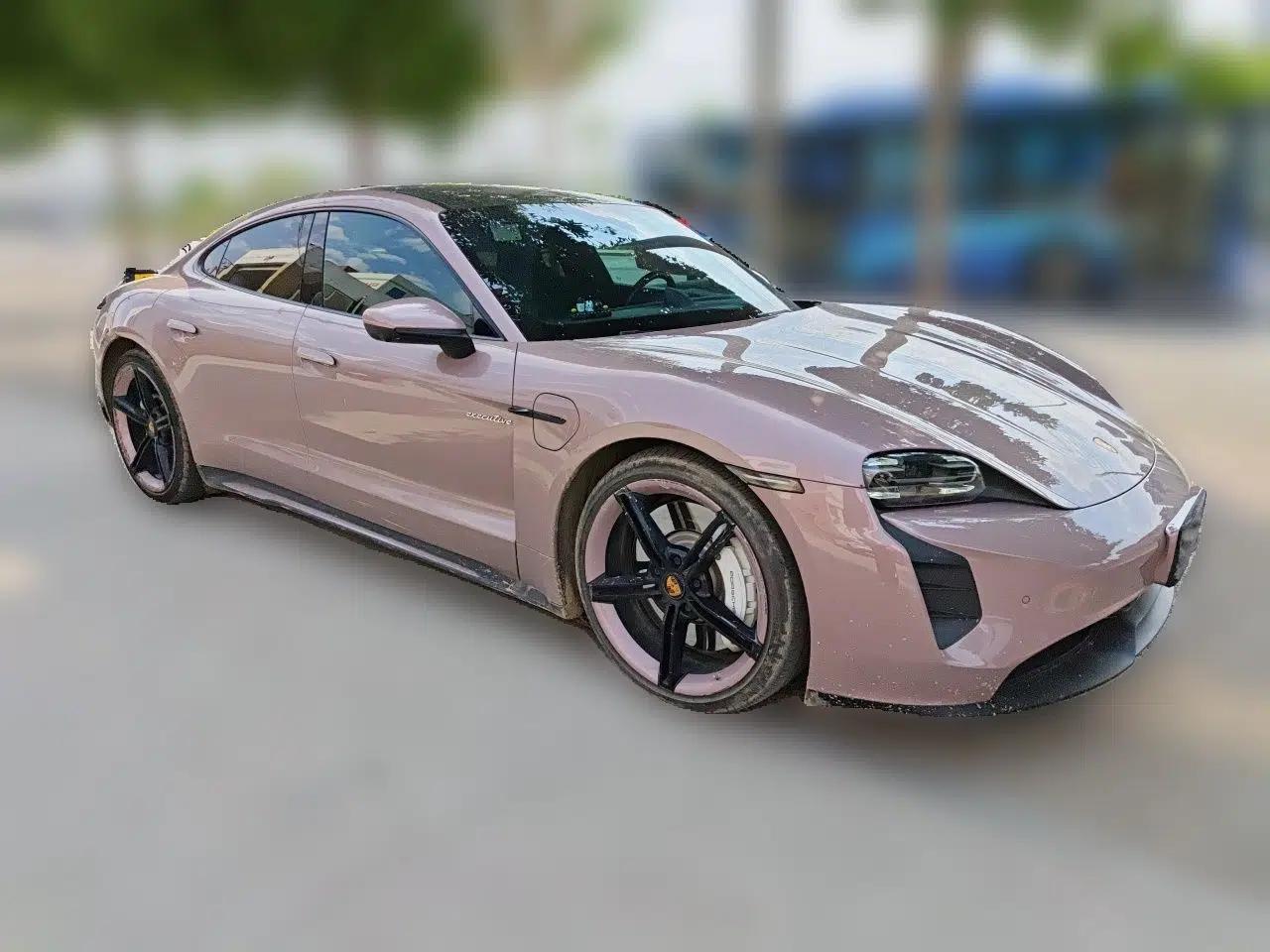 Porsche Taycan 2022-Year Updated Taycan — миниатюра 3