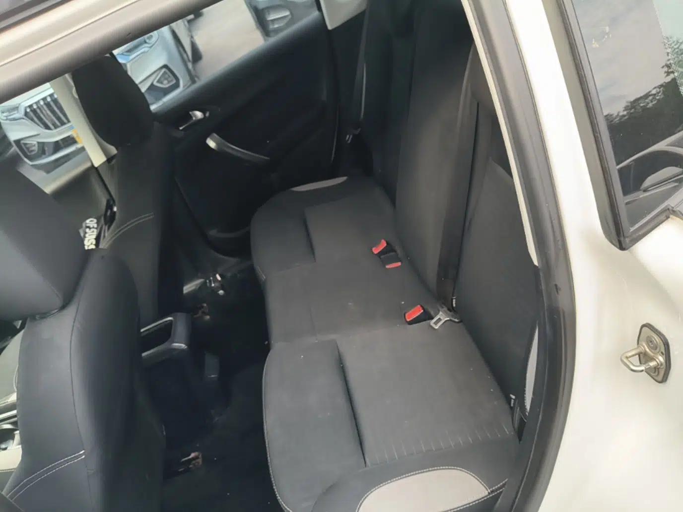 Peugeot 2008 2014 1.6L Automatic Trend Edition — миниатюра 20