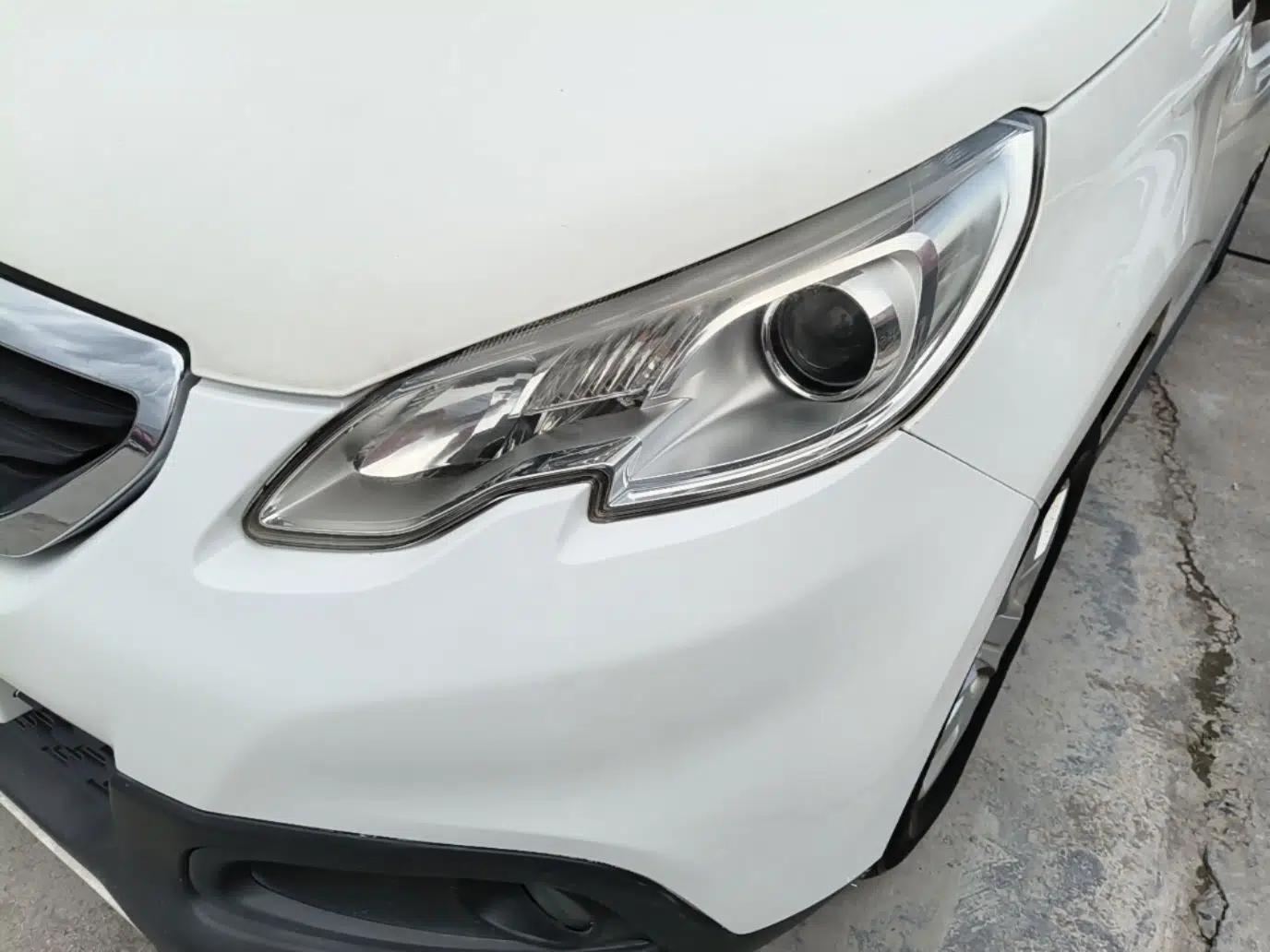 Peugeot 2008 2014 1.6L Automatic Trend Edition — миниатюра 8