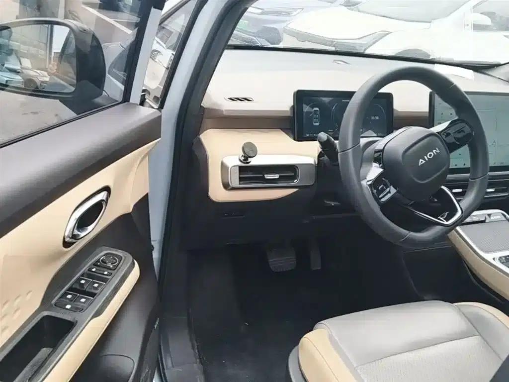 AION Y 2021 Model 70 Smart Edition — миниатюра 16