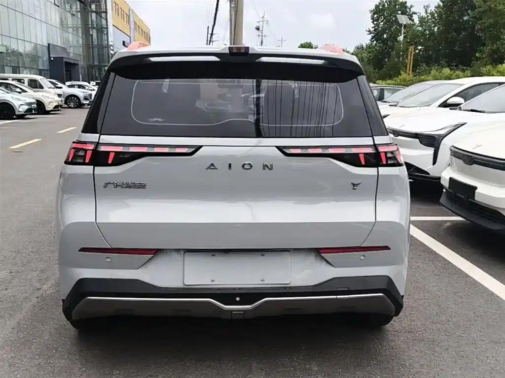 AION Y 2021 Model 70 Smart Edition — миниатюра 6