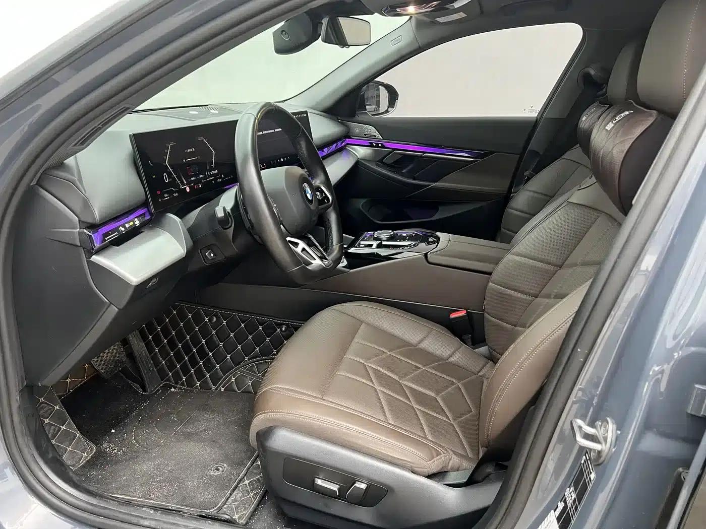 2024 BMW 5 Series 530Li Leading Edition M Sport Package — миниатюра 3