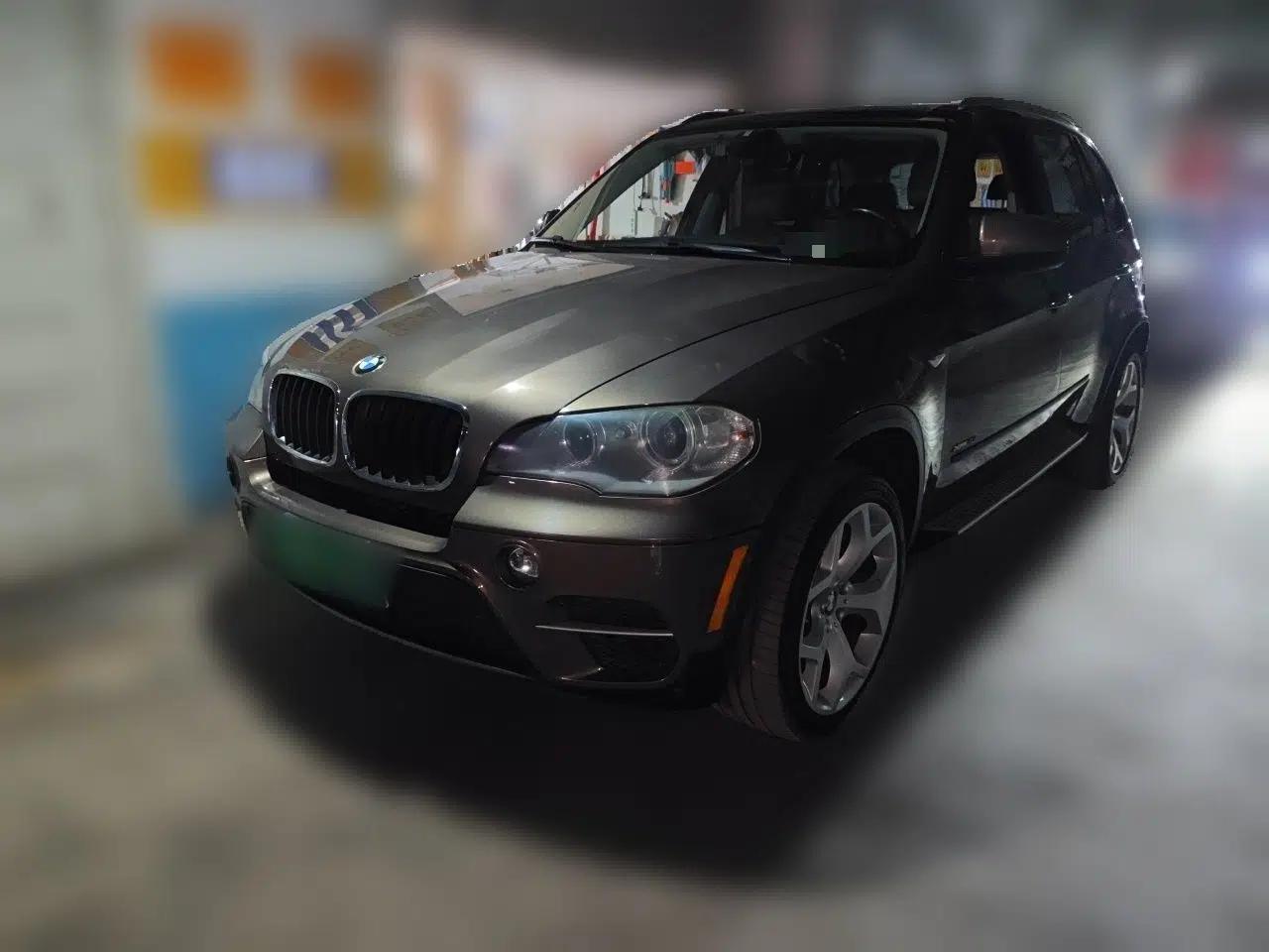 BMW X5 — миниатюра 1