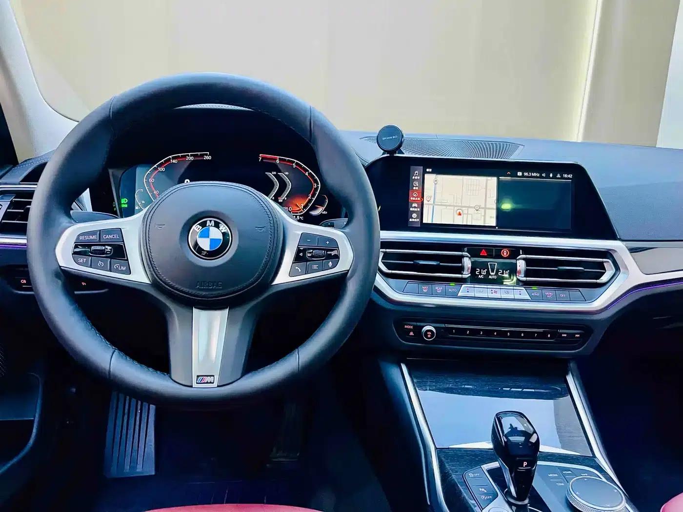2021 BMW 3 Series 325Li xDrive M Sport Package — миниатюра 11