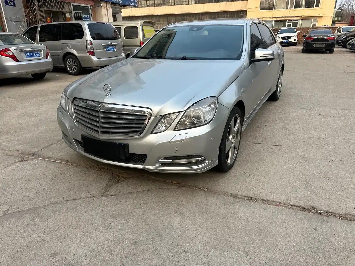 Mercedes-Benz E-Class 2011 E 300 L Luxury Edition — миниатюра 1