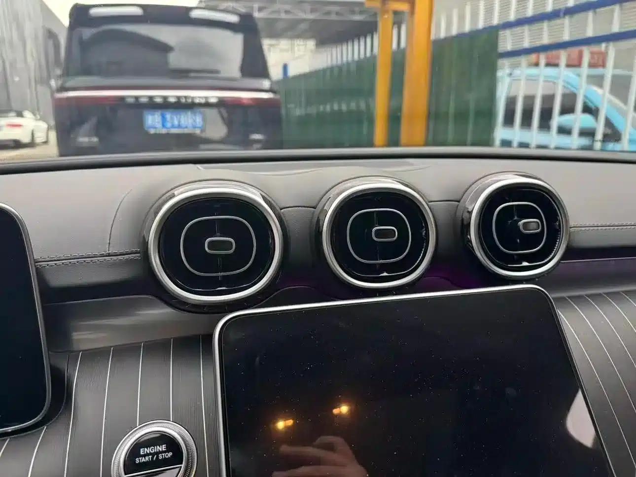 2024 Mercedes-Benz C-Class C 260 L Midnight Sport Edition — миниатюра 8
