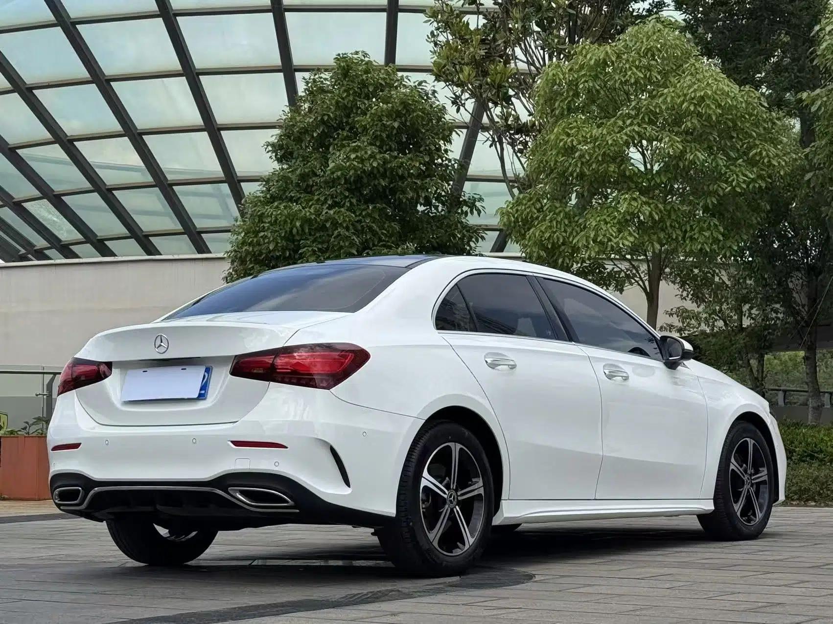 Mercedes-Benz A-Class 2023 A 200 L Fashion Model — миниатюра 6