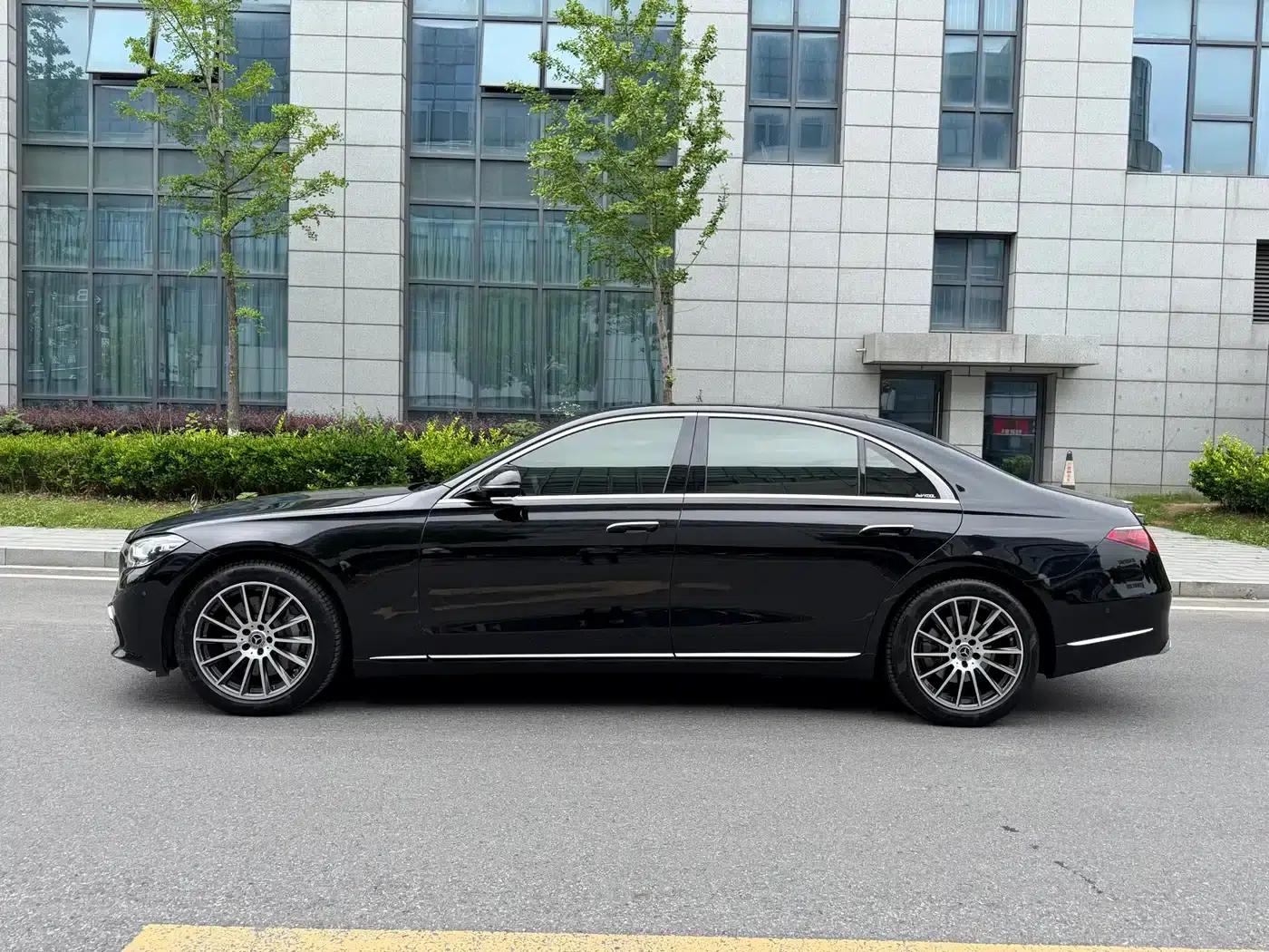 Mercedes-Benz S-Class 2025 S 400 L Luxury — миниатюра 4