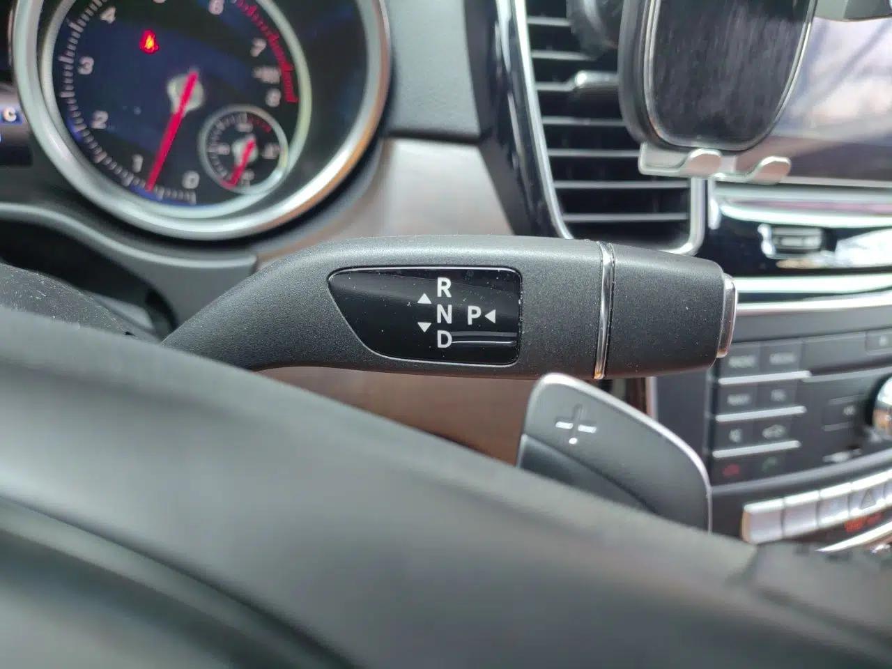 Mercedes-Benz GLS 2016 GLS 400 4MATIC Luxury Model — миниатюра 14