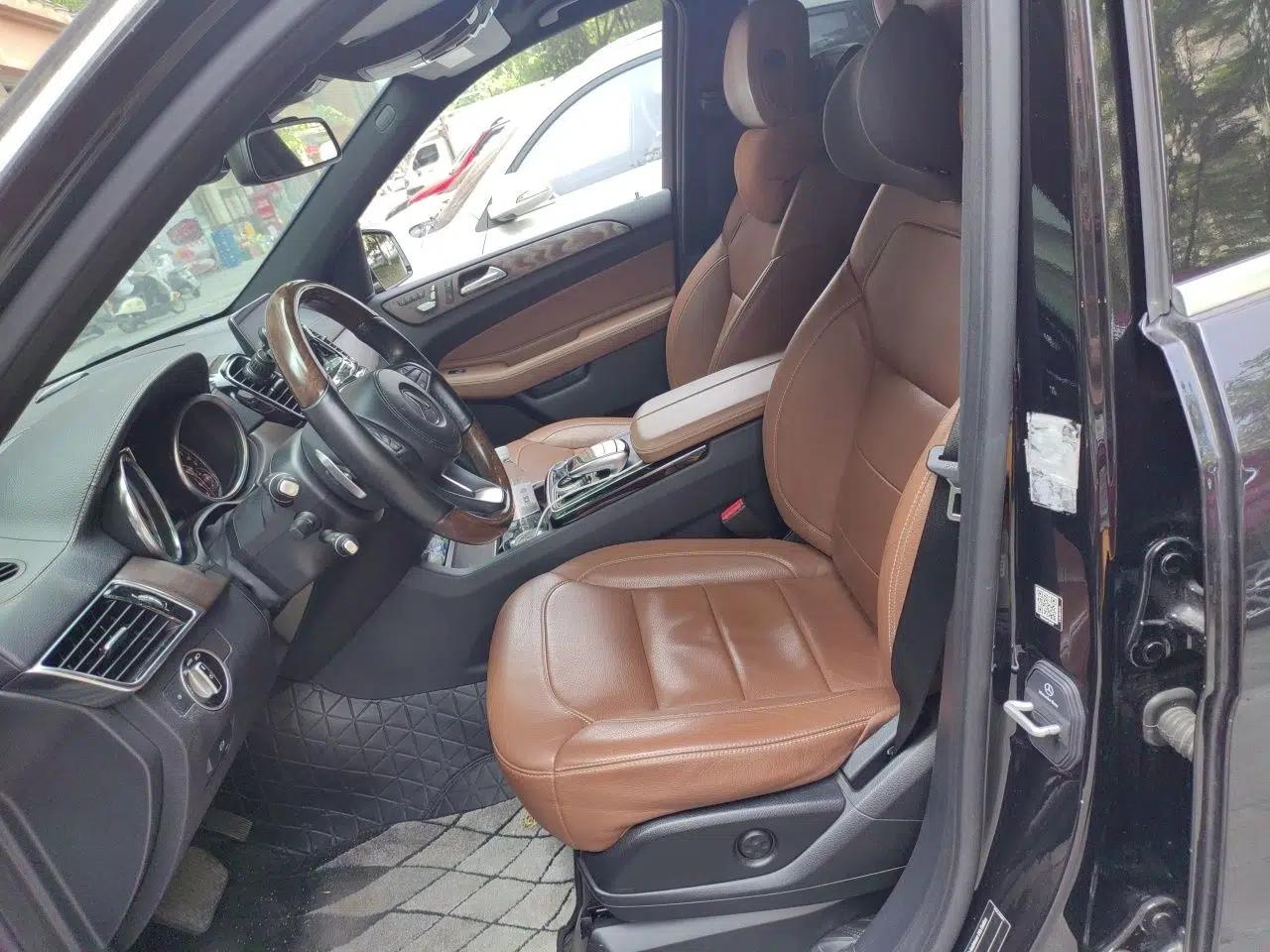 Mercedes-Benz GLS 2016 GLS 400 4MATIC Luxury Model — миниатюра 15