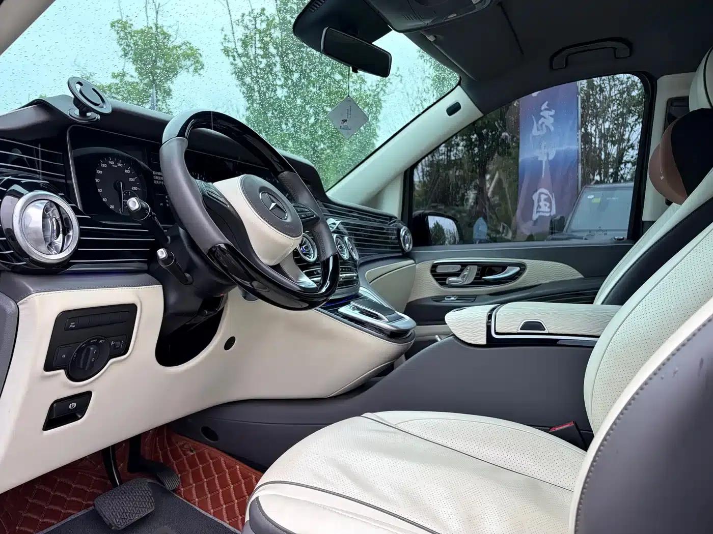 2023 Nissan Vito 2.0T Business Edition 7-seater — миниатюра 4