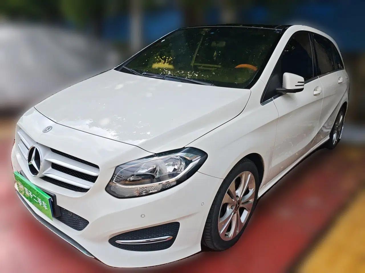 Mercedes-Benz B-Class 2017 B 200 Sport Edition — миниатюра 1