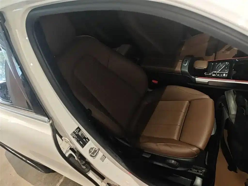 Mercedes-Benz GLB 2020 Facelift GLB 200 Dynamic — миниатюра 25