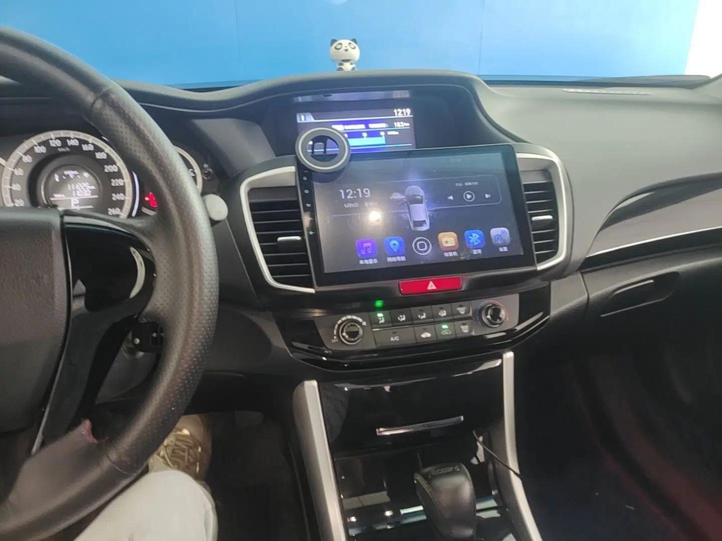 Honda Accord 2016 2.0L Comfort Edition — миниатюра 12