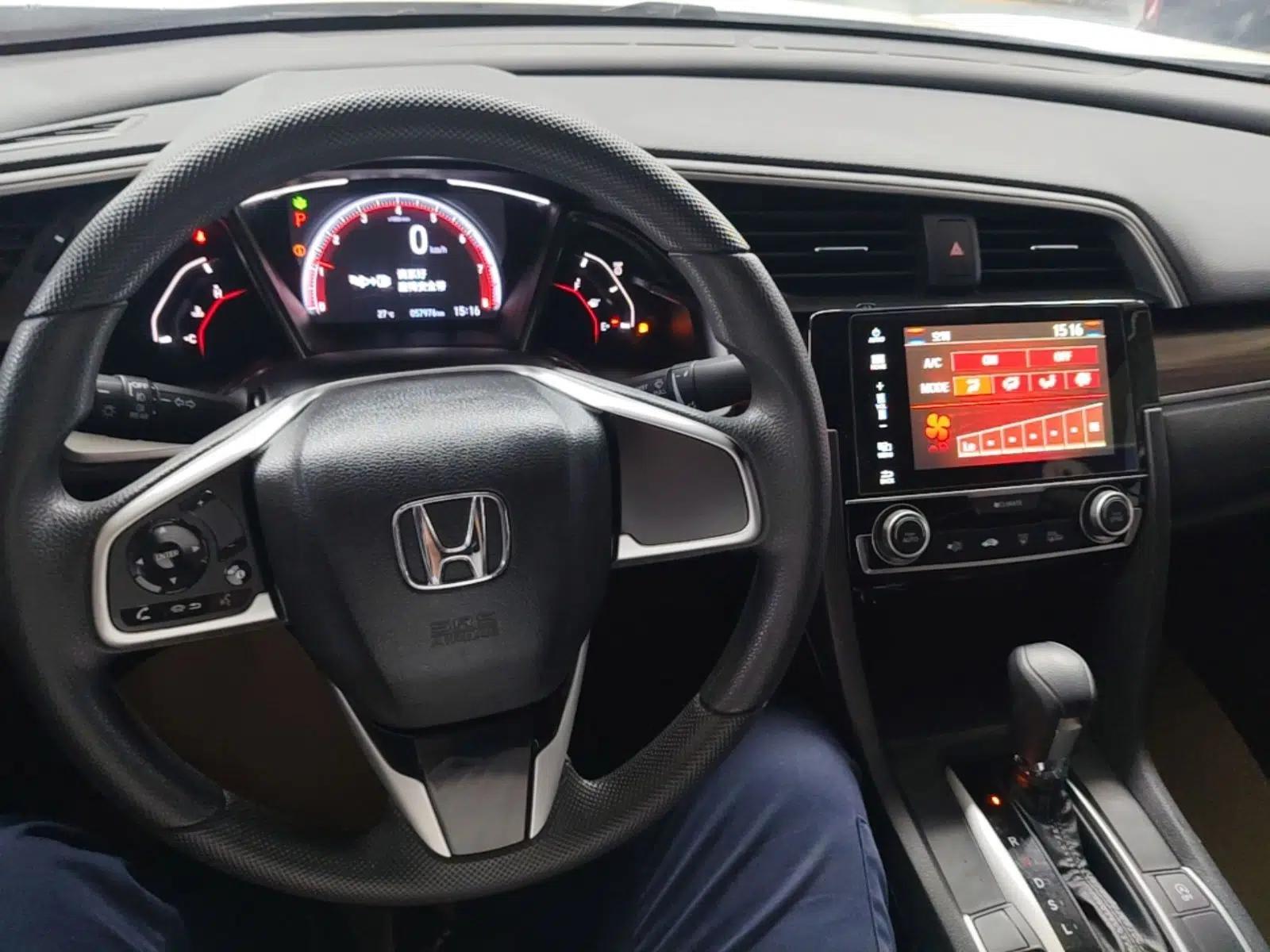 Honda Civic 2019 220TURBO CVT Dynamic Edition China V Emission Standard — миниатюра 12