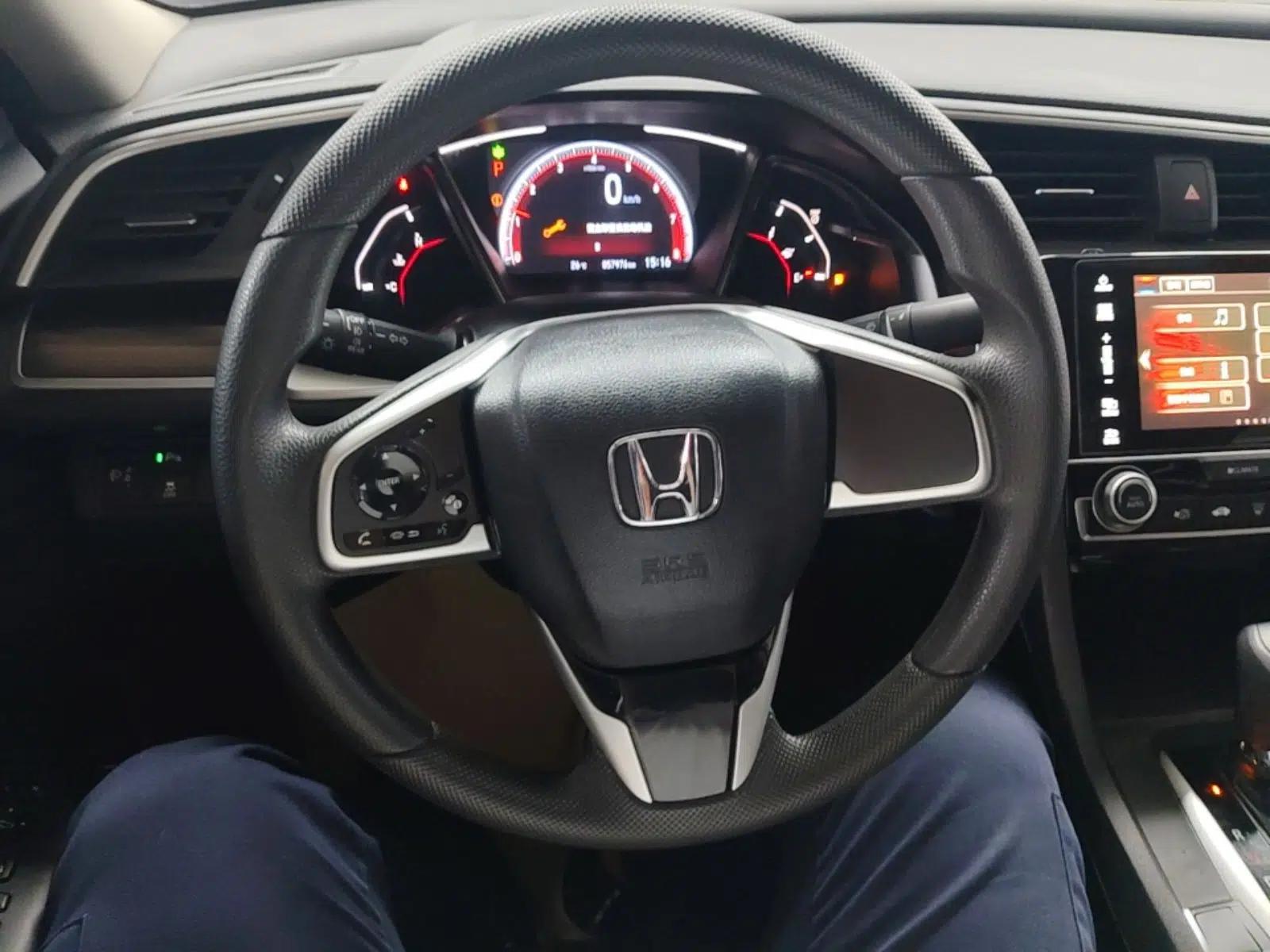 Honda Civic 2019 220TURBO CVT Dynamic Edition China V Emission Standard — миниатюра 13