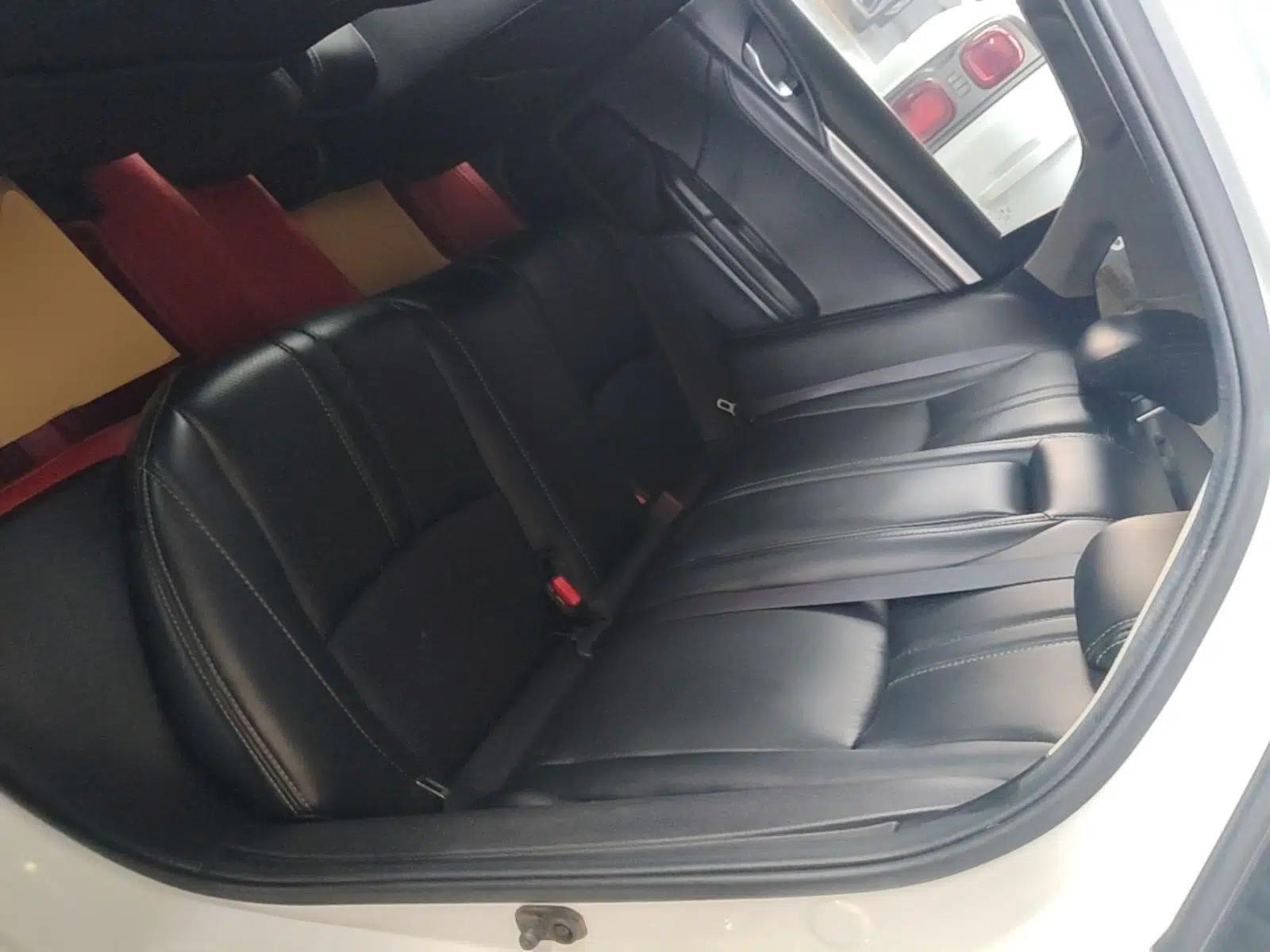 Honda Civic 2019 220TURBO CVT Dynamic Edition China V Emission Standard — миниатюра 20