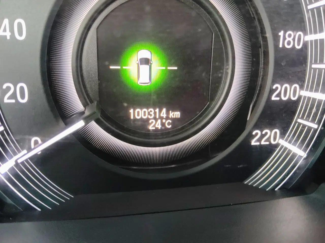 Honda Odyssey 2019 2.0L Rui-Changxiang Edition — миниатюра 12