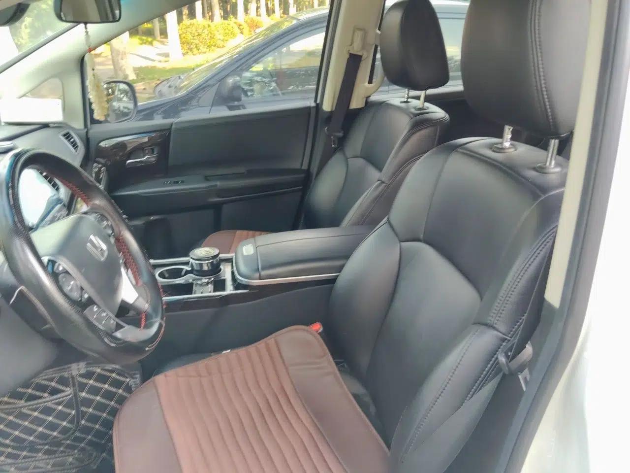 Honda Odyssey 2019 2.0L Rui-Changxiang Edition — миниатюра 15