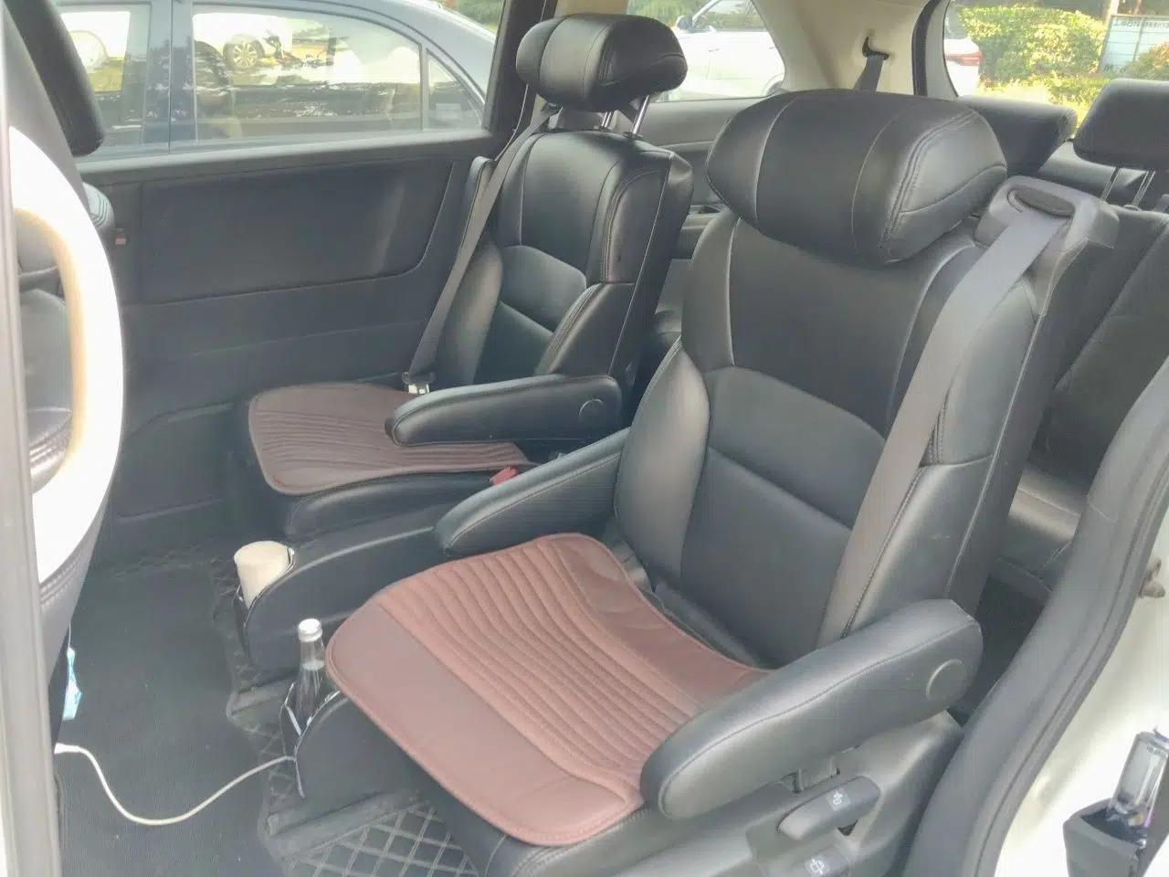 Honda Odyssey 2019 2.0L Rui-Changxiang Edition — миниатюра 17