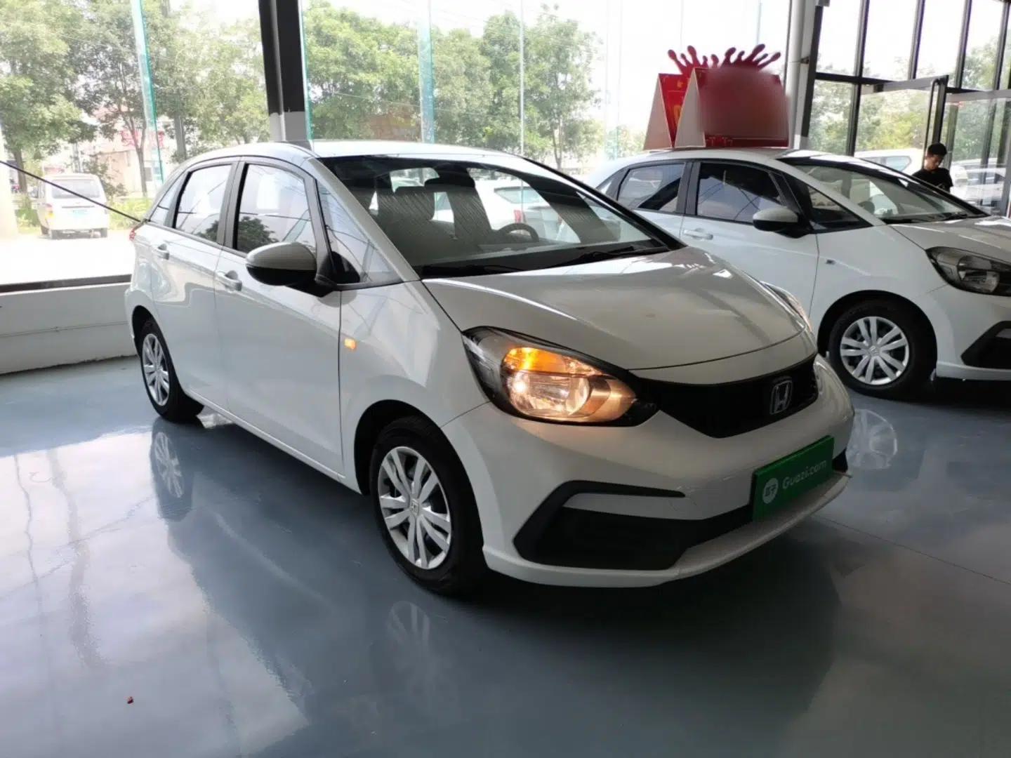 Honda Fit 2021 1.5L CVT Trend Edition — миниатюра 3