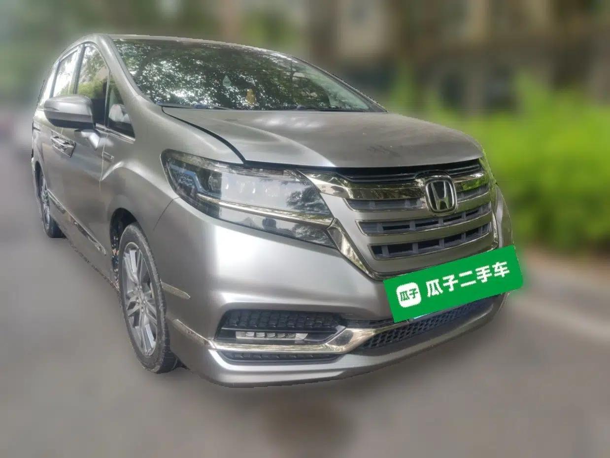 Honda Elysion 2019 2.0L Hybrid Luxury Edition — миниатюра 3
