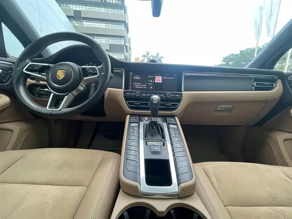 2021 Macan 2.0T — миниатюра 19