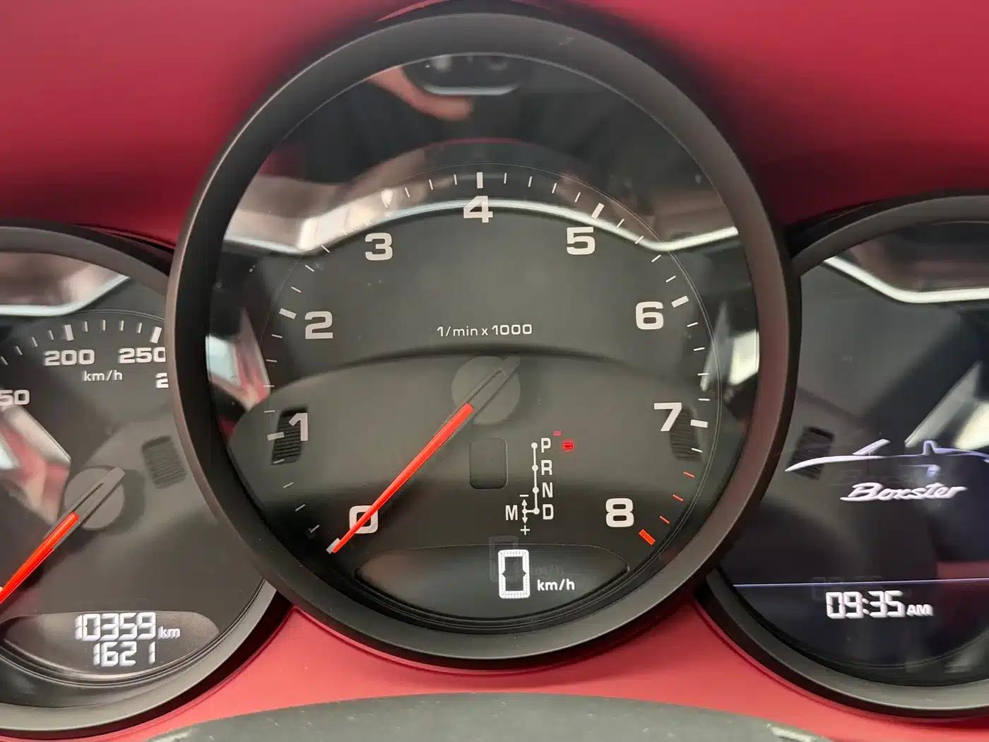 2022 Porsche 718 Boxster 2.0T — миниатюра 9