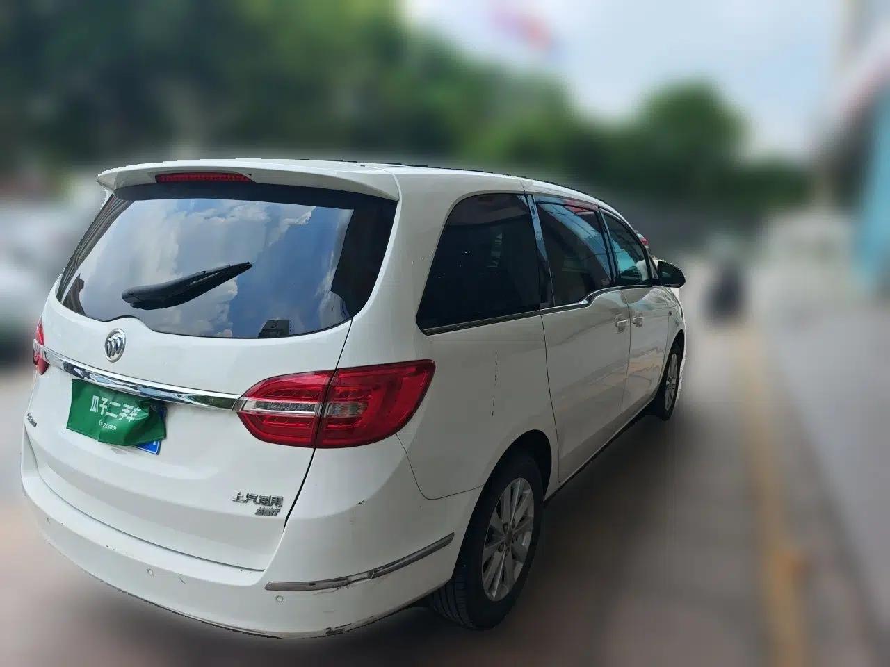 Buick GL8 2017 25S Comfort Version China V Standard — миниатюра 6