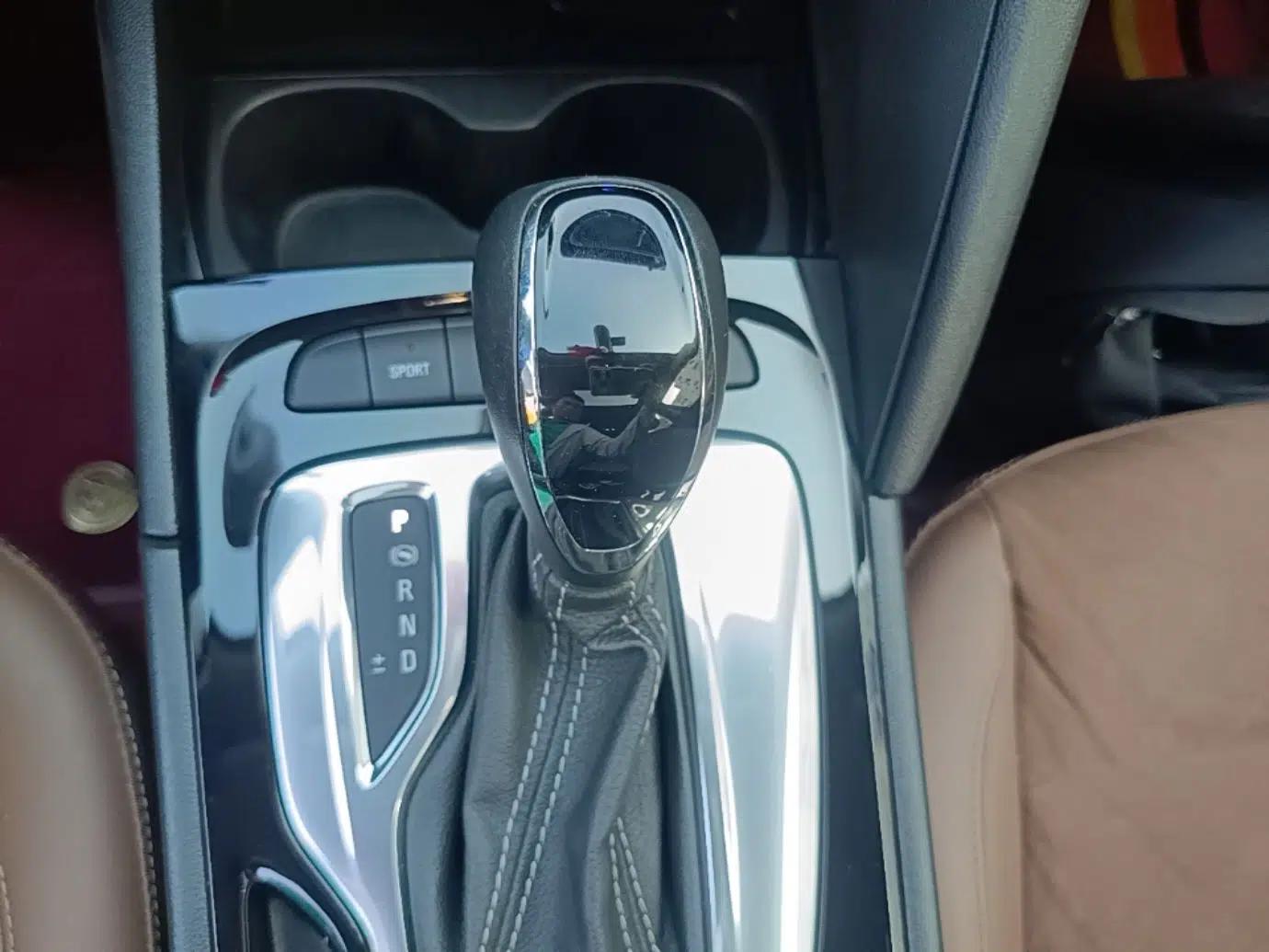 Buick Regal 2019 20T Elite Version China VI Standard — миниатюра 16