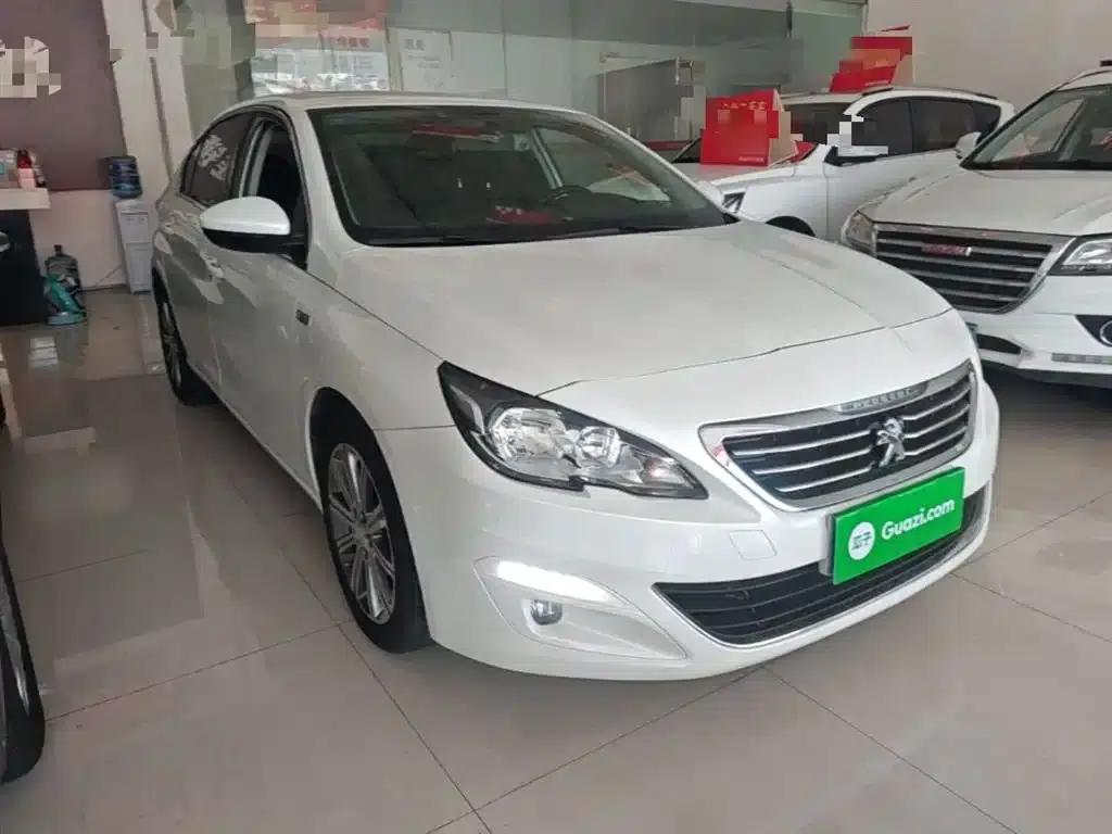 Peugeot 408 2016 1.6T Automatic Luxury Edition — миниатюра 4