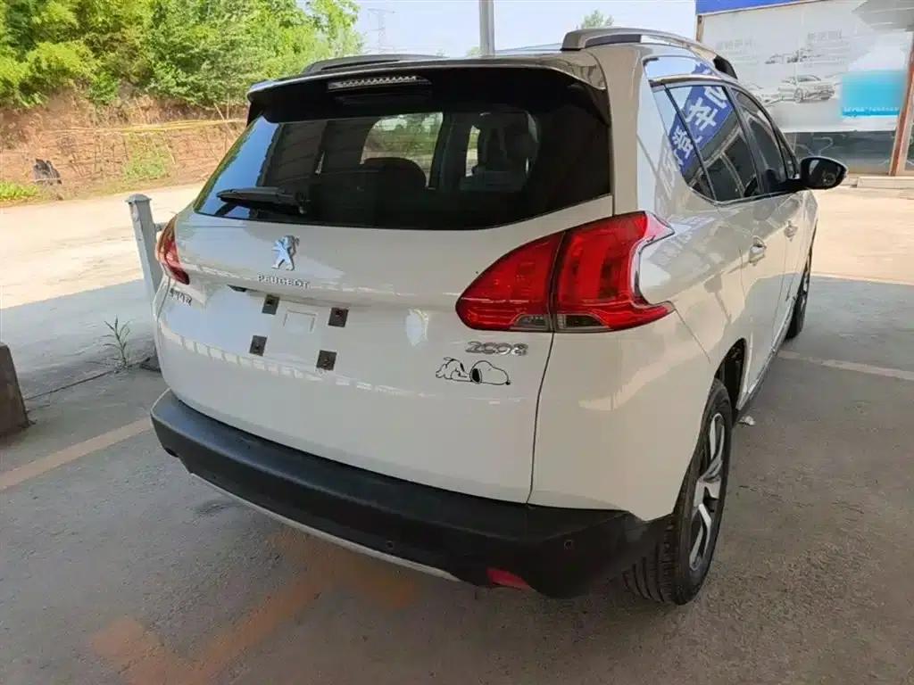 Peugeot 2008 2014 Model 1.6L Automatic Navigation Edition — миниатюра 7