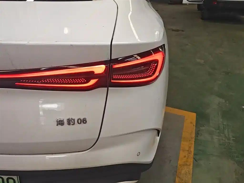 Seal 06 2024 DM-i 120KM Premium Edition — миниатюра 8