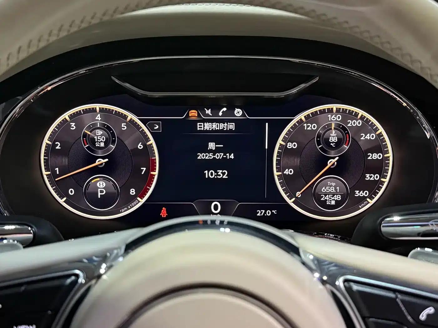 Flying Spur 2021 4.0T V8 Standard Edition — миниатюра 12