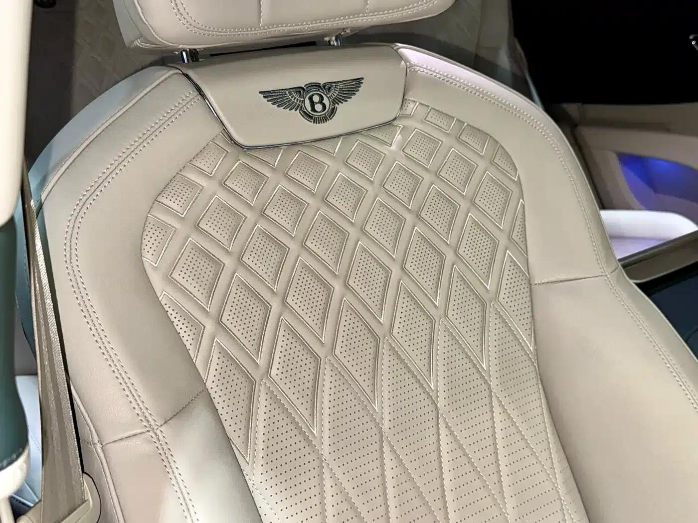 Flying Spur 2021 4.0T V8 Standard Edition — миниатюра 25