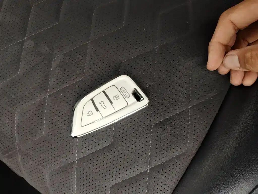 Baojun KiWi EV 2023 Smart Edition Ternary Lithium Lithium — миниатюра 9