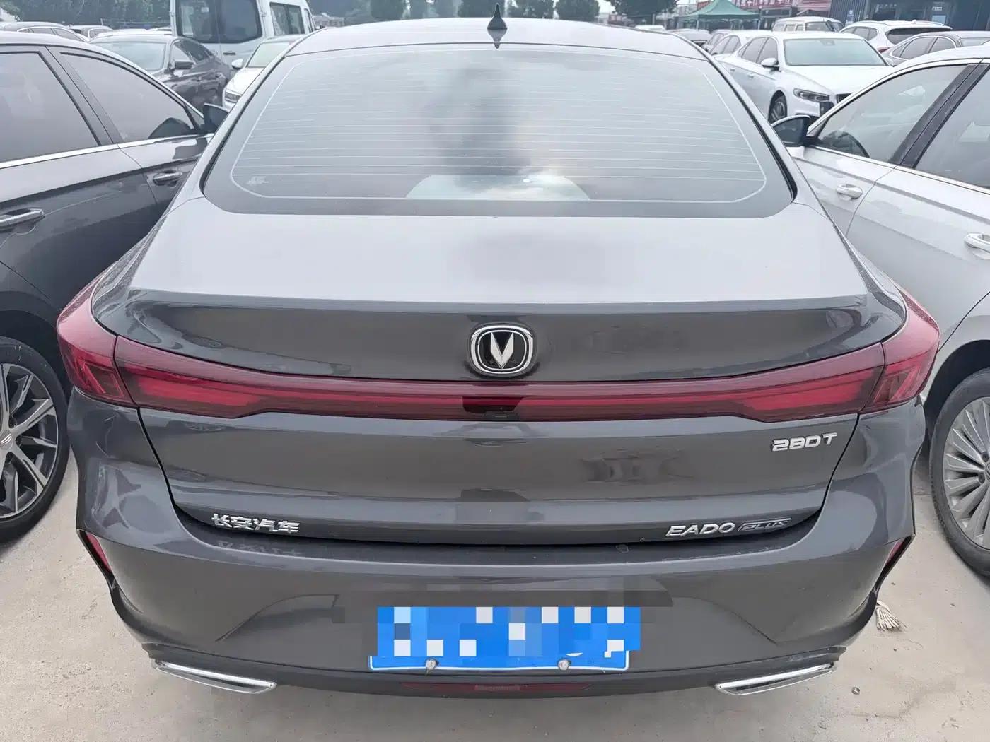 Changan Eado 2023 Enjoy Edition PLUS Blue Whale NE 1.4T GDI DCT Premium Edition — миниатюра 8