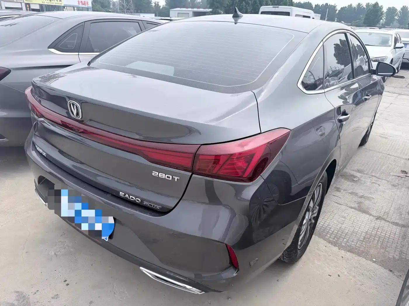 Changan Eado 2023 Enjoy Edition PLUS Blue Whale NE 1.4T GDI DCT Premium Edition — миниатюра 9