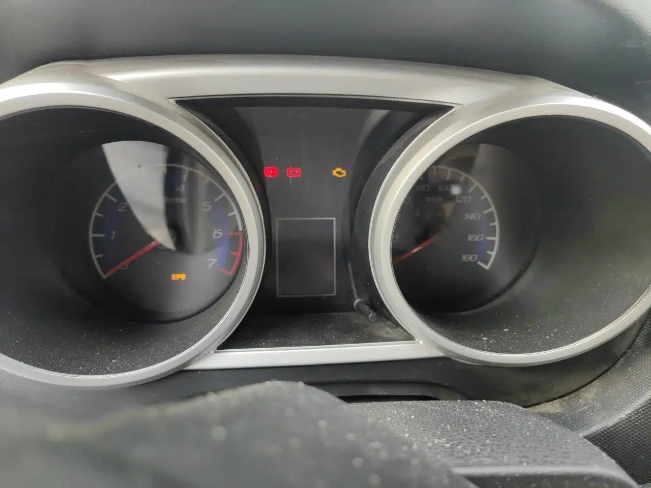 CHANGAN KAICHENG Ounuo S 2014 1.5L Elite Model — миниатюра 11