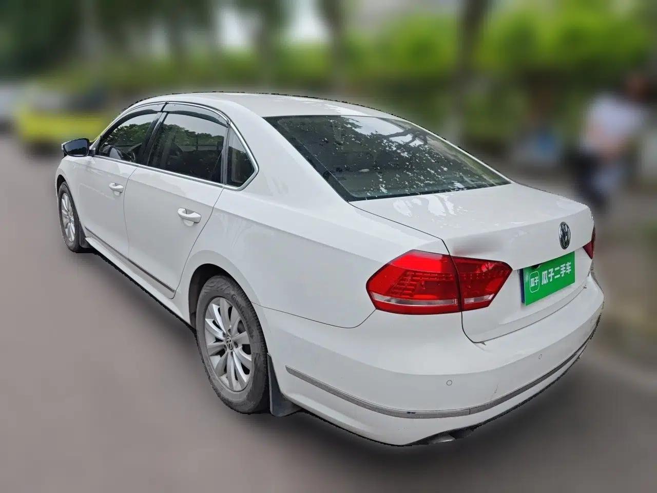 Volkswagen Passat 2014 1.8TSI DSG Prestige Edition — миниатюра 4