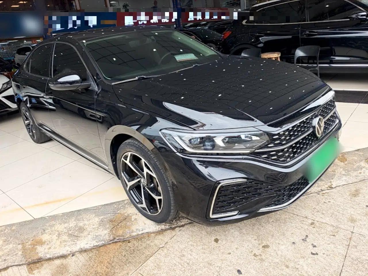 Volkswagen Passat 2024 330TSI Starry Elite Edition — миниатюра 3
