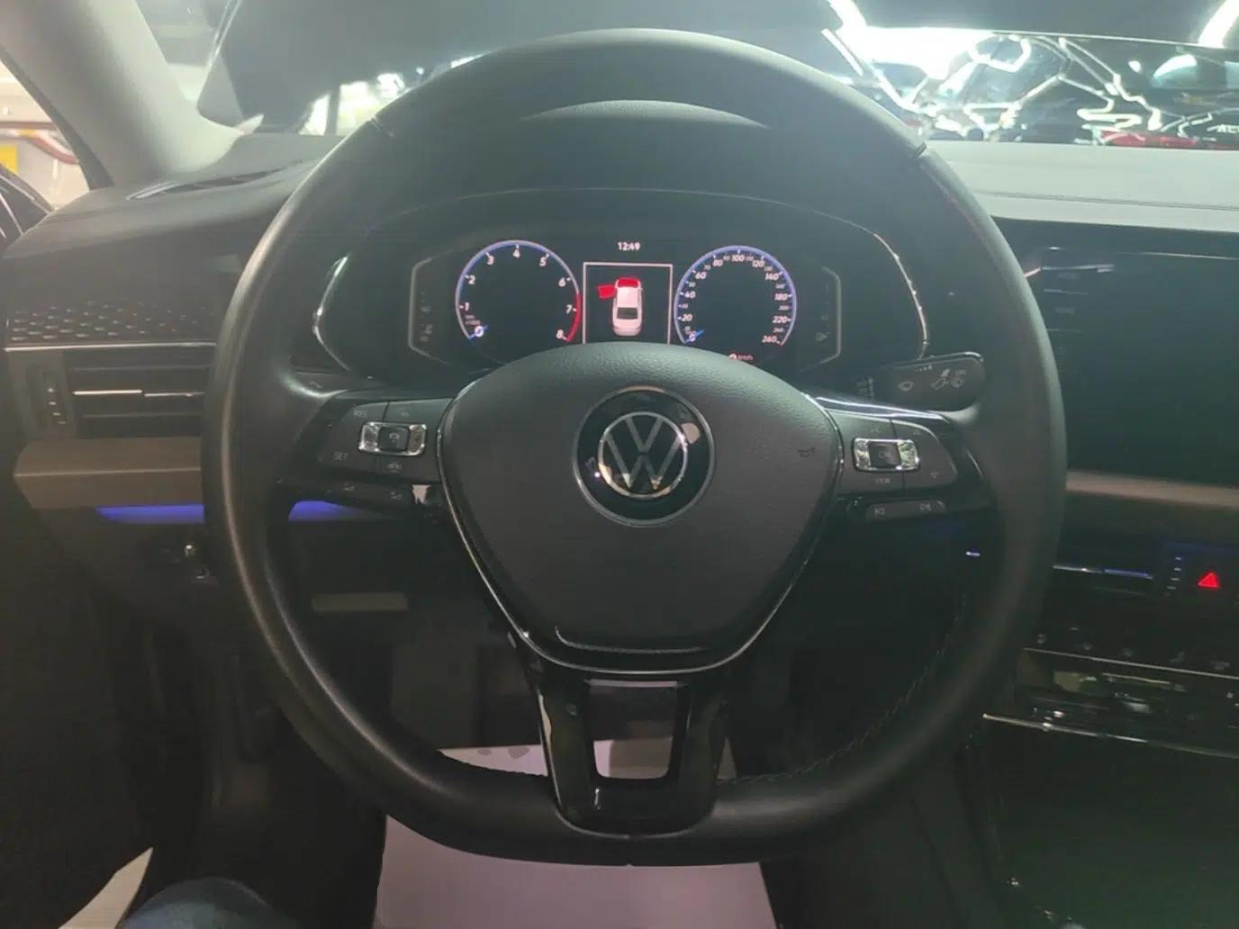 Volkswagen Passat 2020 Revised Version 330TSI Luxury Edition China VI Standard — миниатюра 13