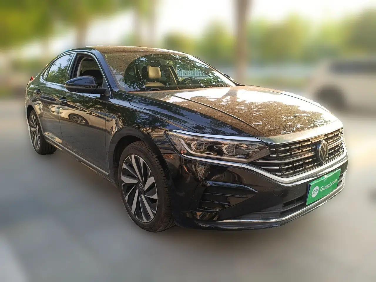 Volkswagen Passat 2022 380TSI Flagship Edition — миниатюра 3