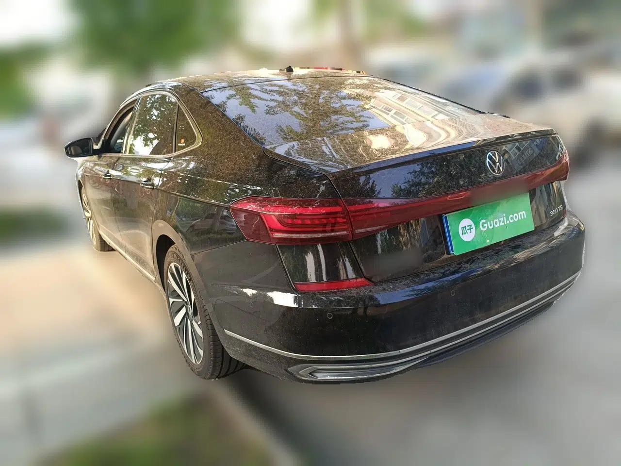 Volkswagen Passat 2022 380TSI Flagship Edition — миниатюра 4