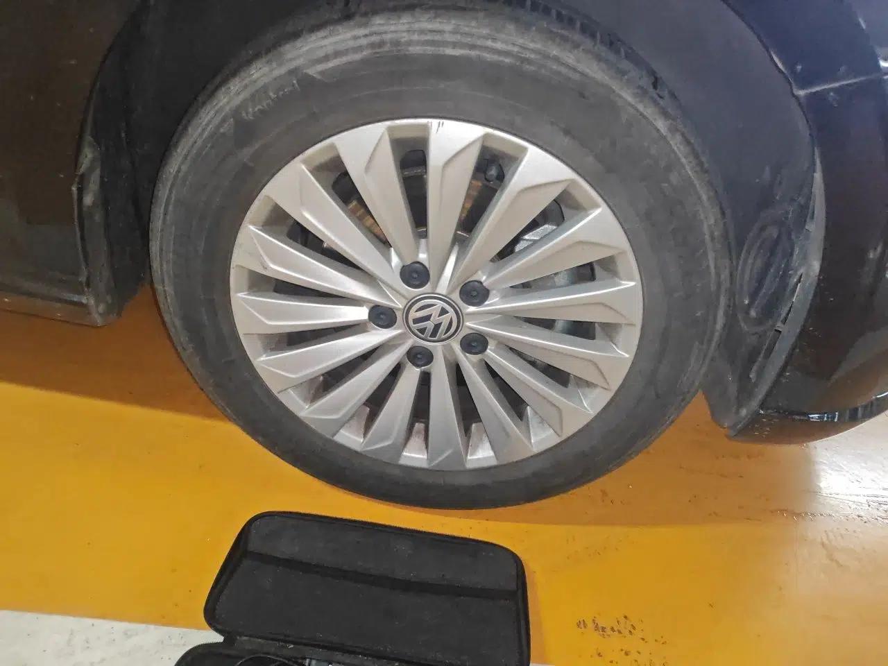 Volkswagen Lavida 2019 280TSI DSG Comfort Edition China VI standard — миниатюра 8