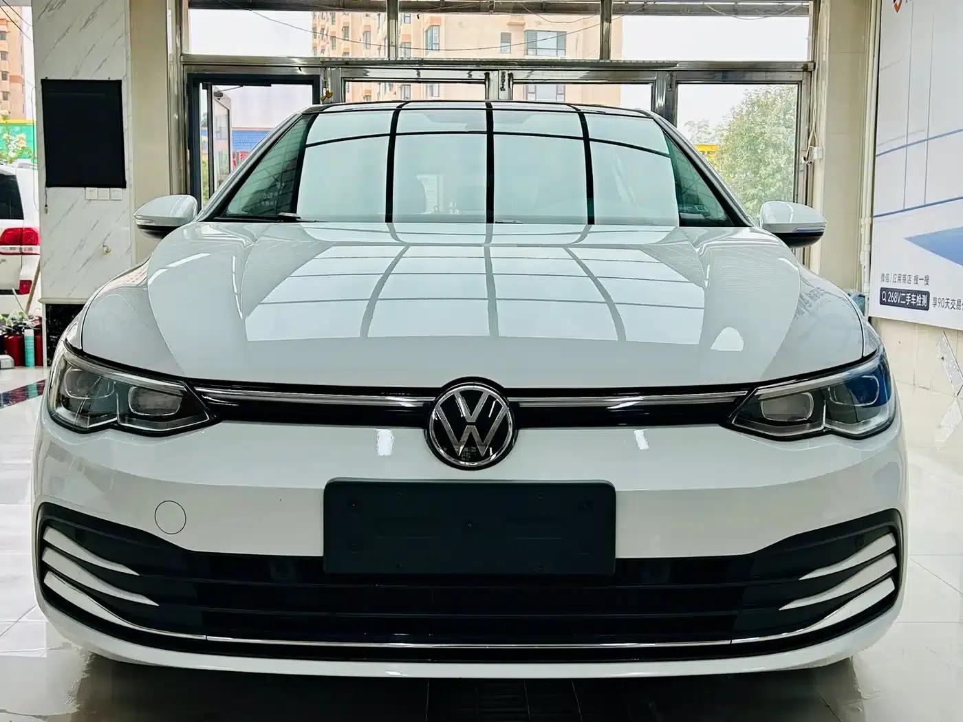 2023 Golf 280TSI DSG R-Line — миниатюра 2