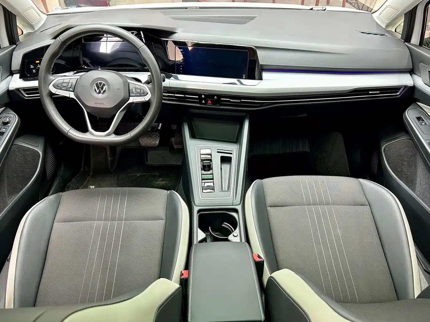 2023 Golf 280TSI DSG R-Line — миниатюра 14