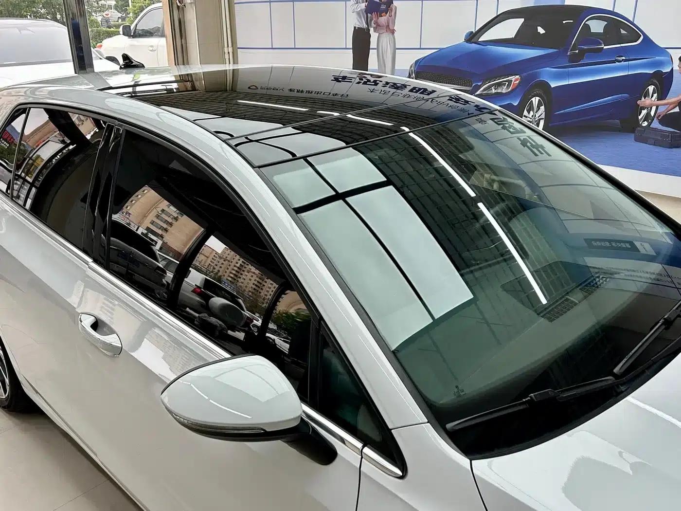 2023 Golf 280TSI DSG R-Line — миниатюра 7